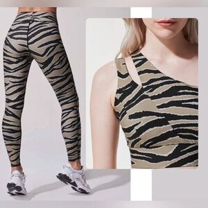 Michi 2 Piece SET Luxury Athletic Tiger Print Legging and Tigress Bra Sz S/M